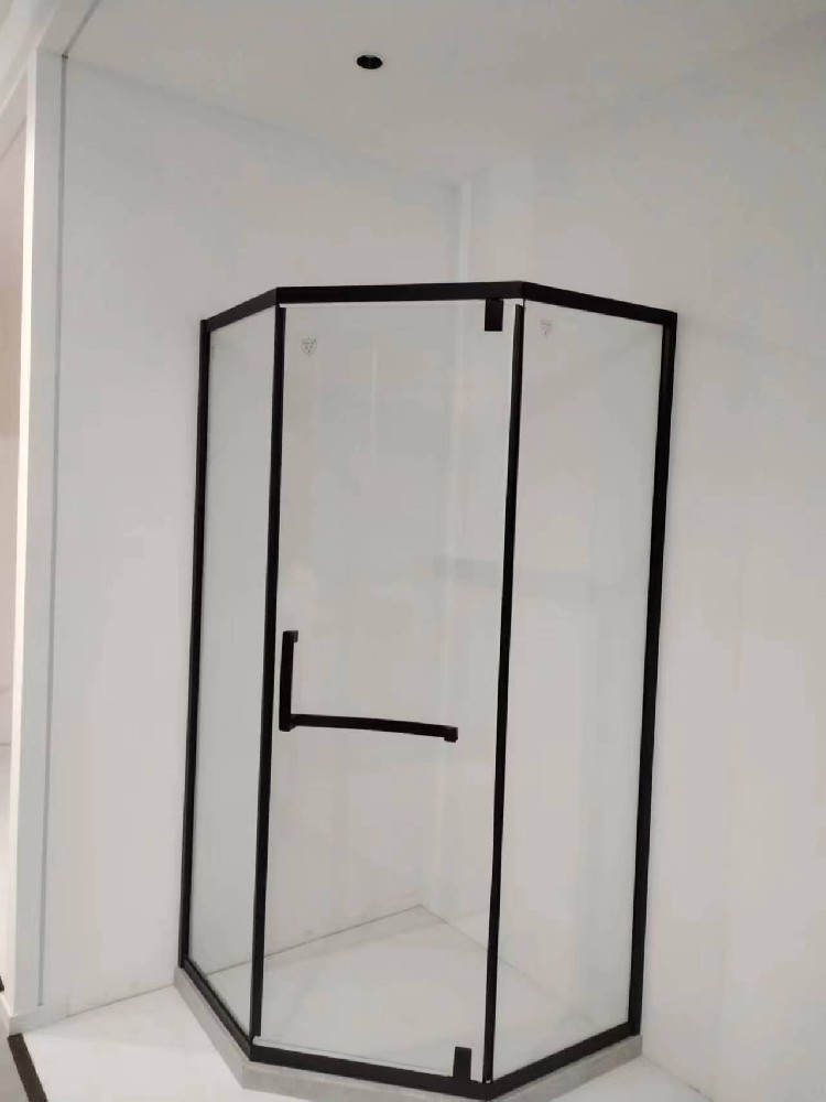 淋浴房1
